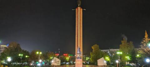  Калуге модернизируют освещение на площади Победы и в парке Циолковского